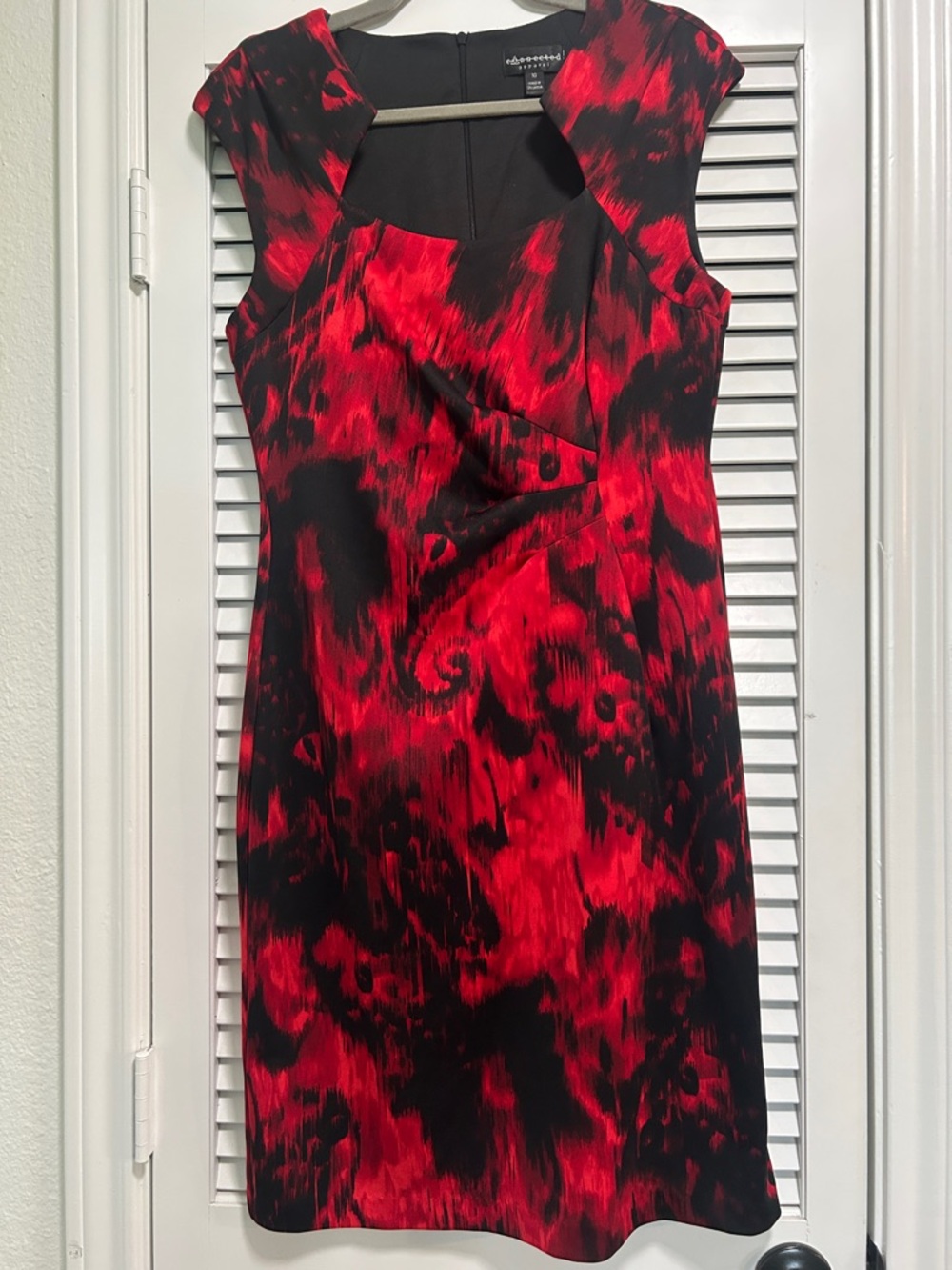Connected Apparel Red & Black Cap-Sleeve Midi Dress, Size 10